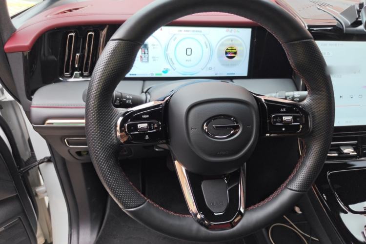 Used GAC Trumpchi M8 2023 Zongshi Series Dual-Motor Flagship Edition Steering Wheel