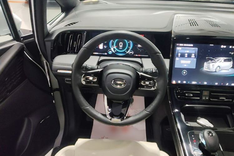 Used GAC Trumpchi M8 2023 Zongshi Series 400T Flagship Edition Steering Wheel