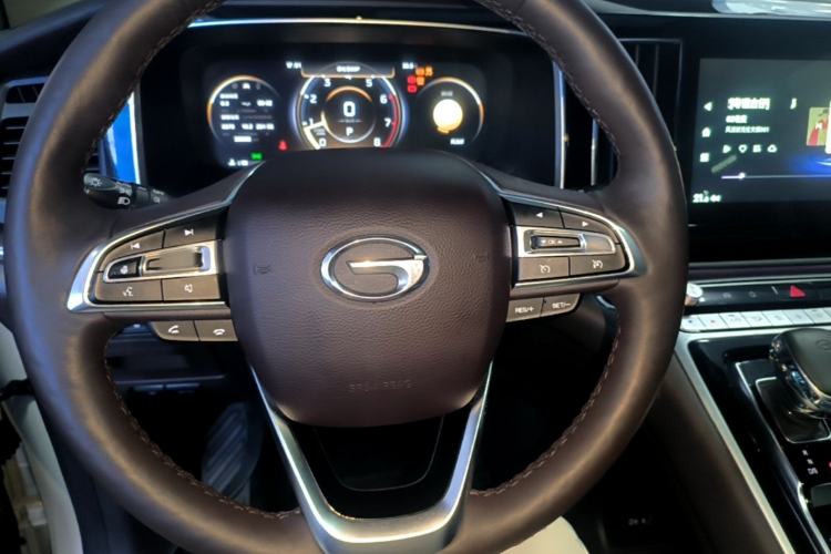 Used GAC Trumpchi M8 2023 Master Series 390T Ultimate Edition Steering Wheel