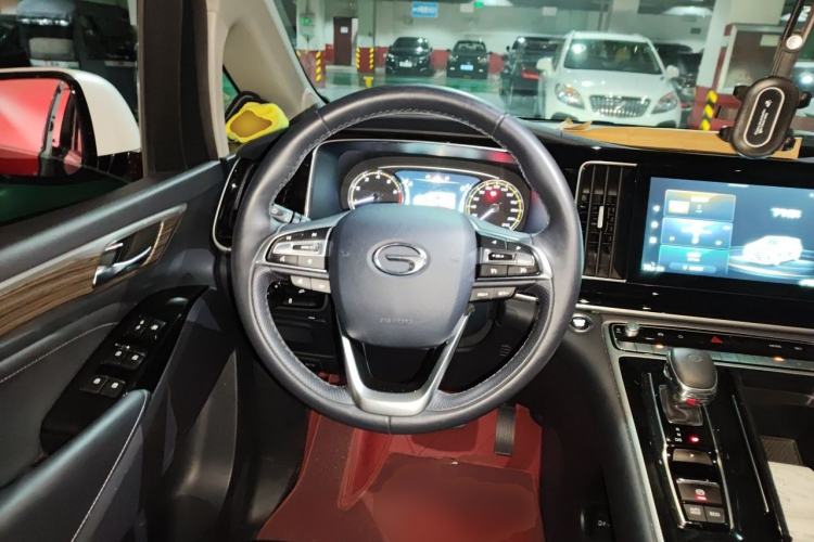 Used GAC Trumpchi M8 2023 Lingxiu Series 390T Deluxe Edition Steering Wheel
