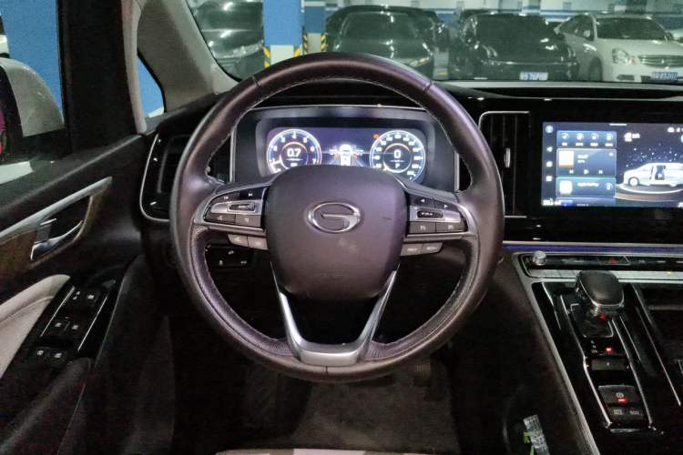 Used GAC Trumpchi M8 2023 Lingxiu Series 390T Prestige Edition Steering Wheel