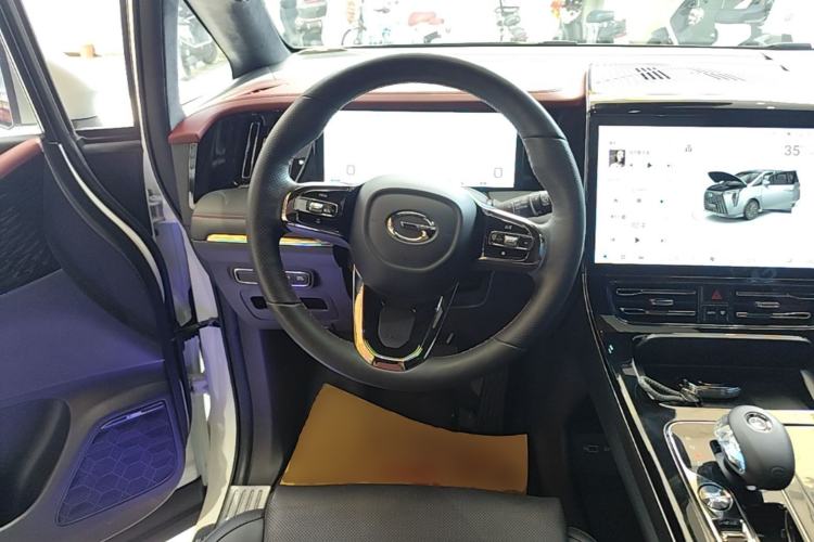 Used GAC Trumpchi M8 2023 Zongshi Series Dual-Motor Flagship Edition Steering Wheel