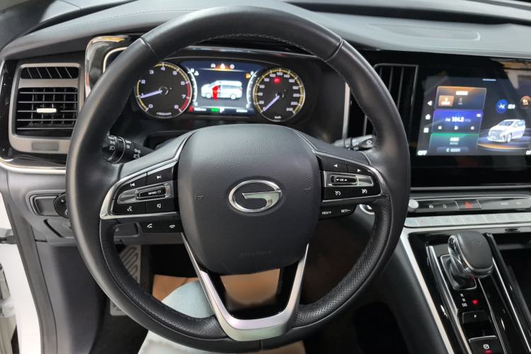 Used GAC Trumpchi M8 2023 Lingxiu Series 390T Deluxe Edition Steering Wheel