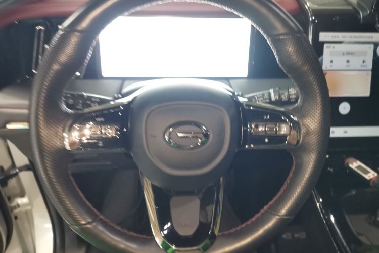 Used GAC Trumpchi M8 2023 Zongshi Series 400T Ultimate Edition Steering Wheel