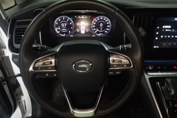 Used GAC Trumpchi M8 2023 Lingxiu Series 390T Prestige Edition Steering Wheel