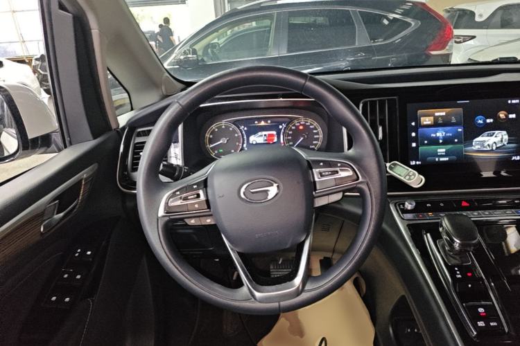 Used GAC Trumpchi M8 2023 Lingxiu Series 390T Luxury Edition Steering Wheel