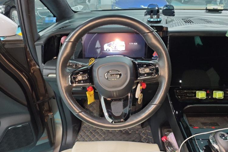 Used GAC Trumpchi M8 2023 Zongshi Series 400T Flagship Edition Steering Wheel