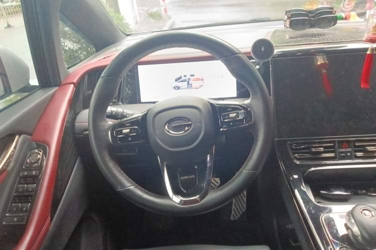 Used GAC Trumpchi M8 2023 Zongshi Series 400T Ultimate Edition Steering Wheel