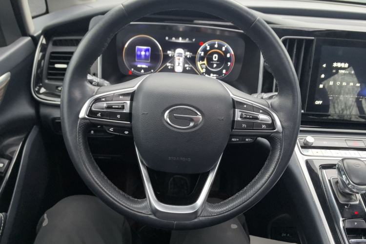 Used GAC Trumpchi M8 2023 Lingxiu Series 390T Prestige Edition Steering Wheel