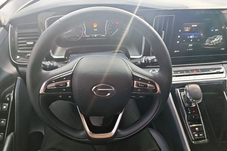 Used GAC Trumpchi M8 2023 Lingxiu Series 390T Luxury Edition Steering Wheel