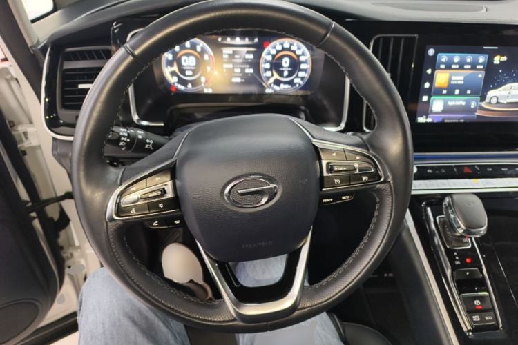 Used GAC Trumpchi M8 2023 Lingxiu Series 390T Prestige Edition Steering Wheel