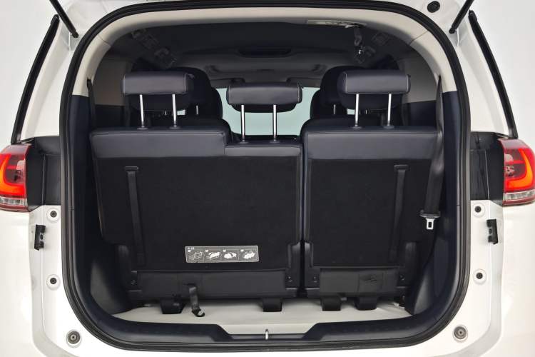 Used GAC Trumpchi M8 2023 Lingxiu Series 390T Deluxe Edition Trunk
