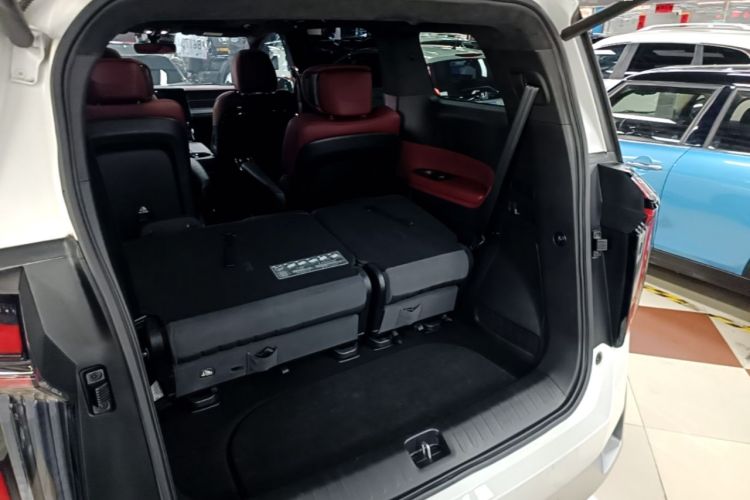 Used GAC Trumpchi M8 2023 Zongshi Series 400T Ultimate Edition Trunk