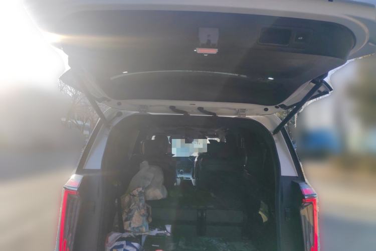 Used GAC Trumpchi M8 2023 Zongshi Series Dual-Motor Flagship Edition Trunk