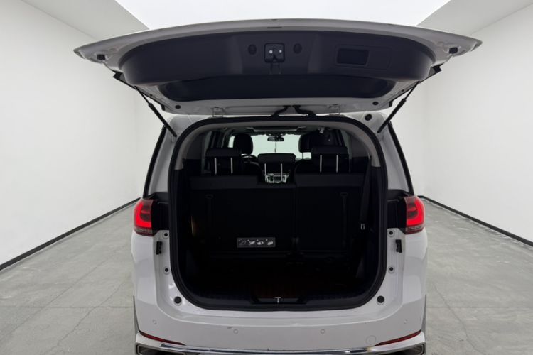 Used GAC Trumpchi M8 2023 Lingxiu Series 390T Luxury Edition Trunk