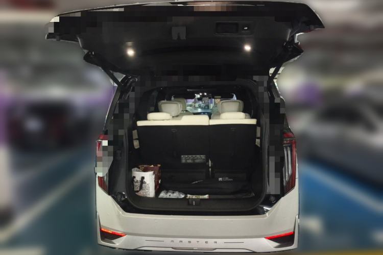 Used GAC Trumpchi M8 2023 Zongshi Series Dual-Motor YuZun Edition Trunk