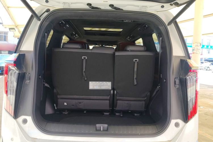 Used GAC Trumpchi M8 2023 Zongshi Series 400T Ultimate Edition Trunk