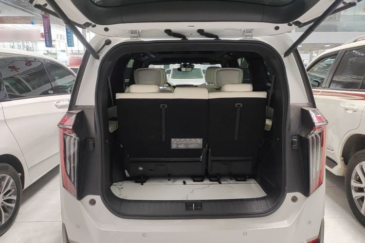 Used GAC Trumpchi M8 2023 Zongshi Series 400T Flagship Edition Trunk
