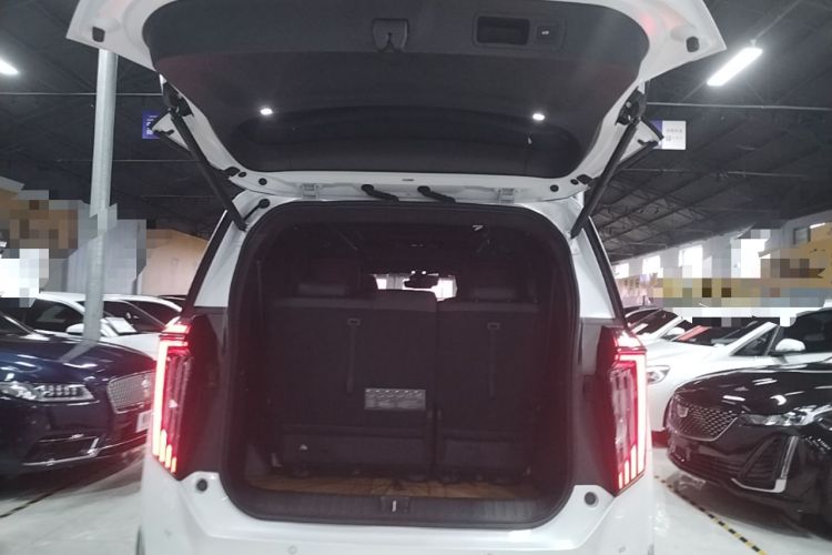 Used GAC Trumpchi M8 2023 Zongshi Series 400T Ultimate Edition Trunk