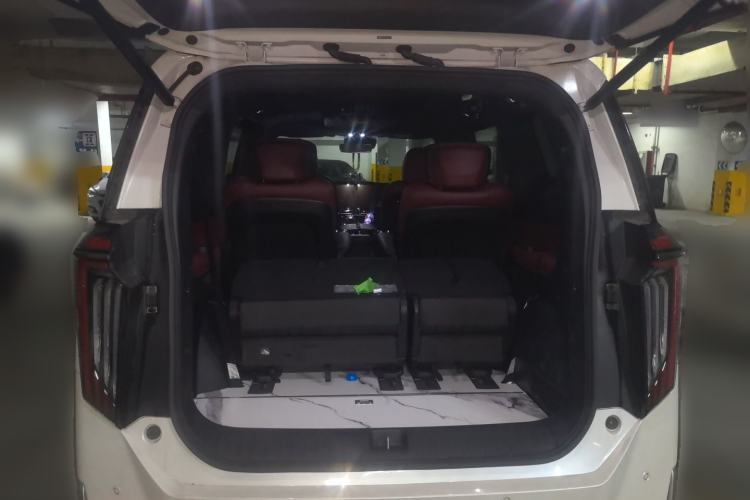 Used GAC Trumpchi M8 2023 Zongshi Series 400T Ultimate Edition Trunk
