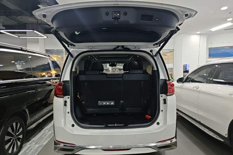 Used GAC Trumpchi M8 2023 Lingxiu Series 390T Prestige Edition Trunk