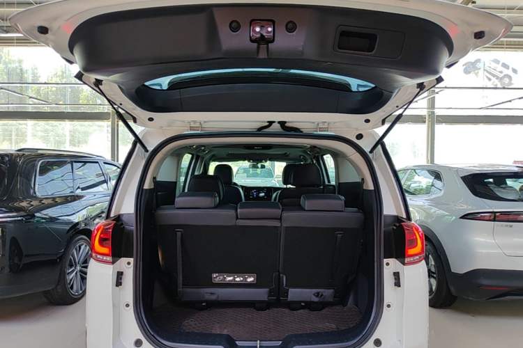 Used GAC Trumpchi M8 2023 Lingxiu Series 390T Luxury Edition Trunk