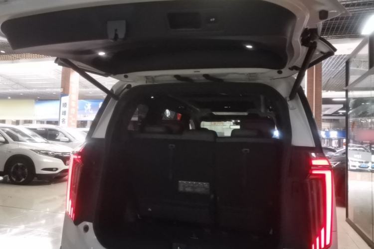 Used GAC Trumpchi M8 2023 Zongshi Series Dual-Motor YuZun Edition Trunk