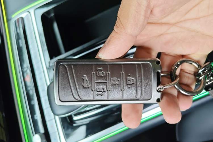 Used GAC Trumpchi M8 2023 Lingxiu Series 390T Luxury Edition Vehicle Key
