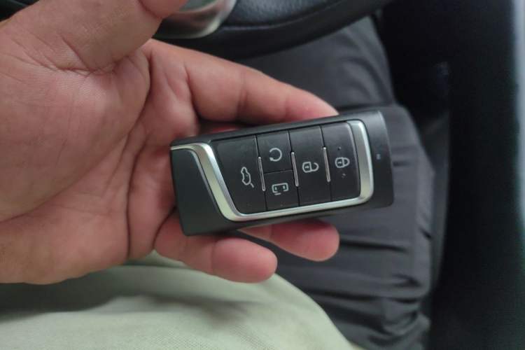Used GAC Trumpchi M8 2023 Lingxiu Series 390T Deluxe Edition Vehicle Key