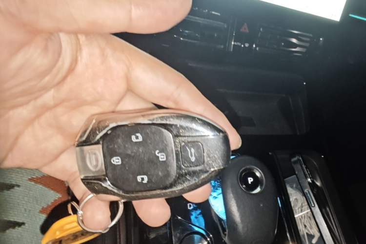 Used GAC Trumpchi M8 2023 Zongshi Series Dual-Motor Flagship Edition Vehicle Key