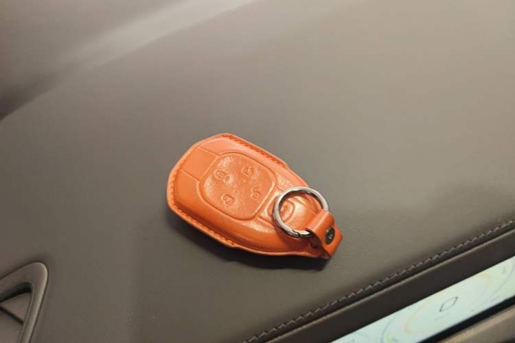 Used GAC Trumpchi M8 2023 Zongshi Series Dual-Motor YuZun Edition Vehicle Key