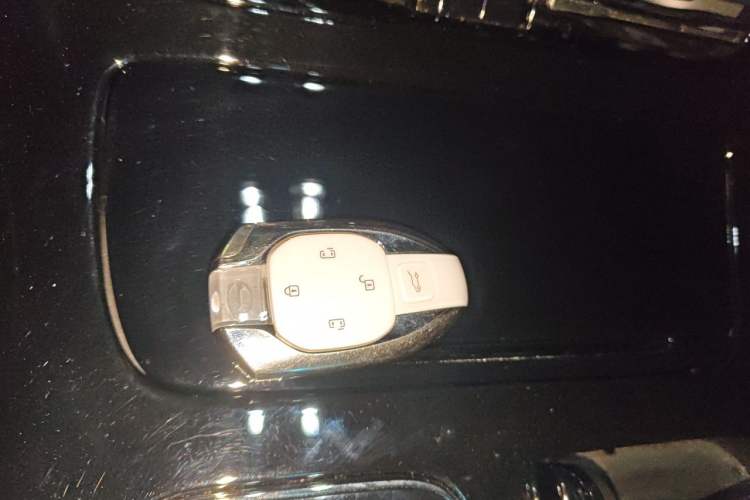 Used GAC Trumpchi M8 2023 Zongshi Series Dual-Motor YuZun Edition Vehicle Key