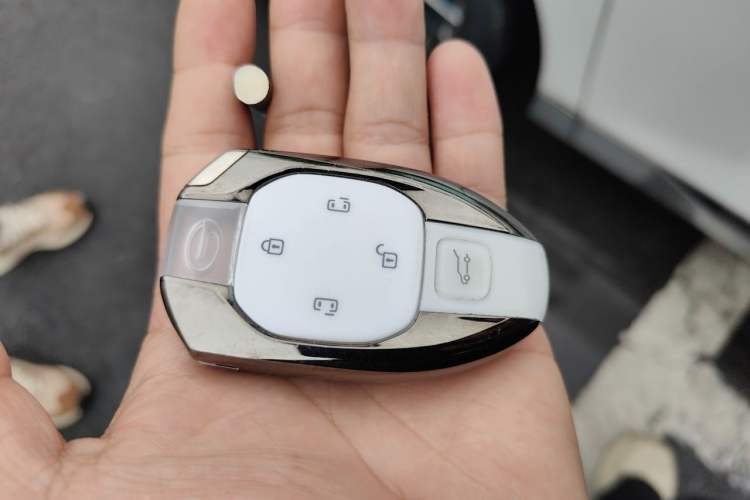 Used GAC Trumpchi M8 2023 Zongshi Series 400T Ultimate Edition Vehicle Key