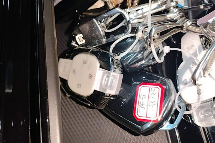 Used GAC Trumpchi M8 2023 Zongshi Series Dual-Motor Flagship Edition Vehicle Key