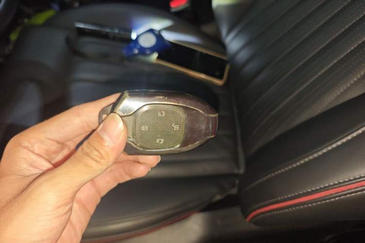 Used GAC Trumpchi M8 2023 Zongshi Series Dual-Motor Flagship Edition Vehicle Key