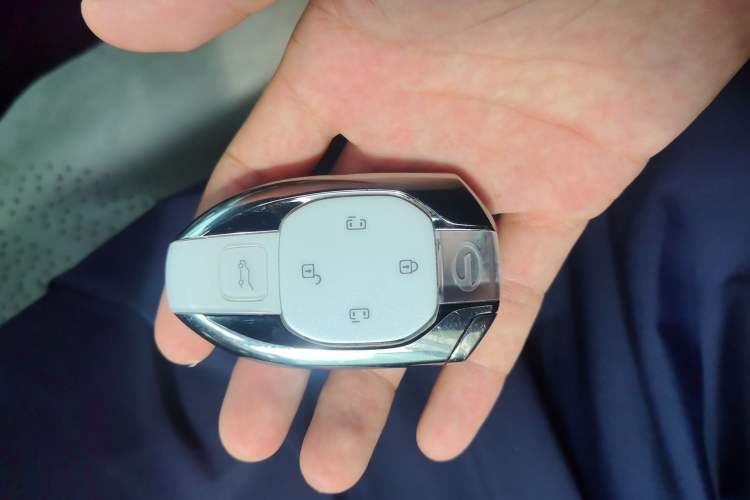 Used GAC Trumpchi M8 2023 Zongshi Series 400T Flagship Edition Vehicle Key