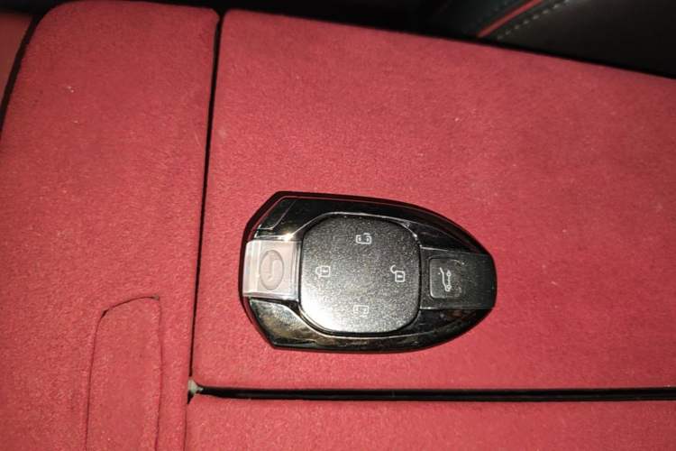 Used GAC Trumpchi M8 2023 Zongshi Series 400T Ultimate Edition Vehicle Key