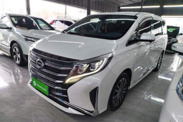 Ojetý GAC Trumpchi M8 2023 Lingxiu Series 390T Prestige Edition