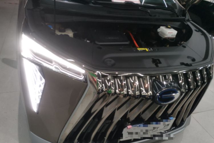 Used GAC Trumpchi M8 2023 Zongshi Series Dual-Motor Flagship Edition Engine Bay