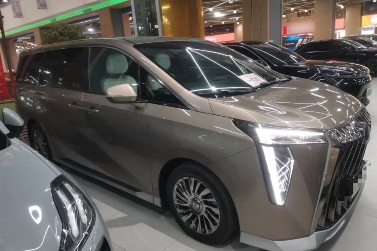 Used GAC Trumpchi M8 2023 Zongshi Series Dual-Motor Flagship Edition Exterior 2