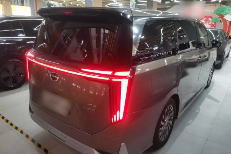 Used GAC Trumpchi M8 2023 Zongshi Series Dual-Motor Flagship Edition Exterior 5