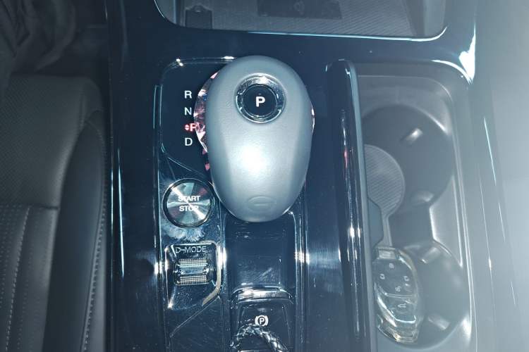 Used GAC Trumpchi M8 2023 Zongshi Series 400T Flagship Edition Gear Lever