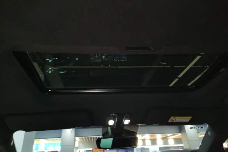 Used GAC Trumpchi M8 2023 Zongshi Series Dual-Motor Flagship Edition Headliner