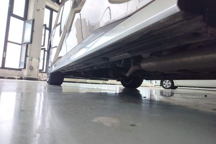 Used GAC Trumpchi M8 2023 Zongshi Series 400T Ultimate Edition Left Side Sill
