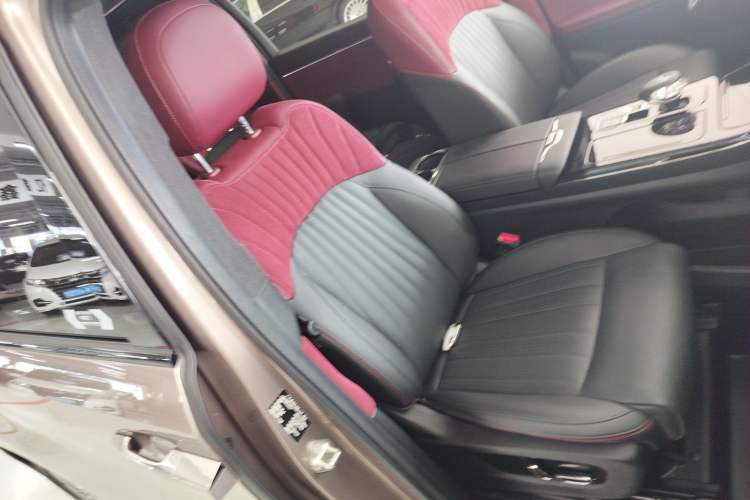 Used GAC Trumpchi M8 2023 Zongshi Series 400T Ultimate Edition Right Front Seat