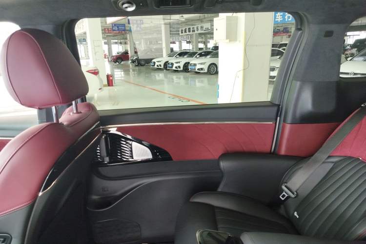 Used GAC Trumpchi M8 2023 Zongshi Series 400T Ultimate Edition Right Rear Door Interior