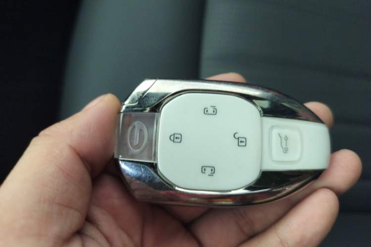 Used GAC Trumpchi M8 2023 Zongshi Series 400T Ultimate Edition Vehicle Key