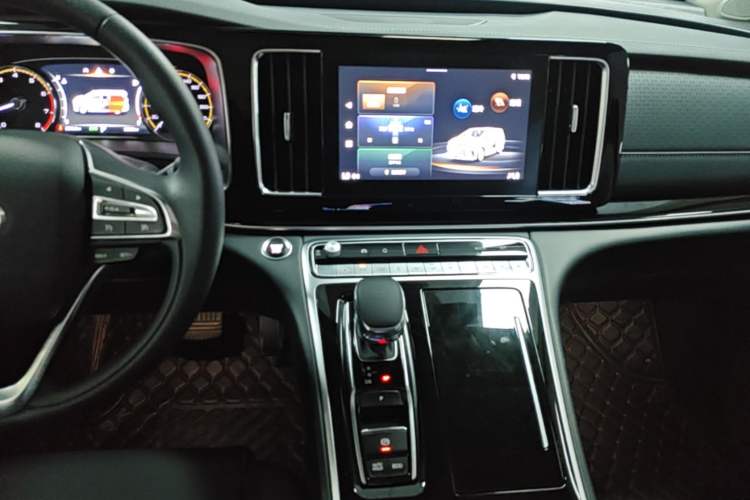 Used GAC Trumpchi M8 2024 Lingxiu Series 390T Luxury Edition Audio And AC Panel