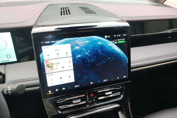 Used GAC Trumpchi M8 2024 Master Series 400T Prestige Edition Audio And AC Panel