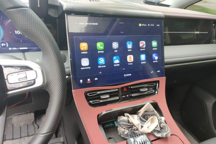 Used GAC Trumpchi M8 2024 Master Series 400T Prestige Edition Audio And AC Panel
